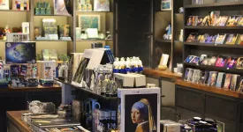 Shop 