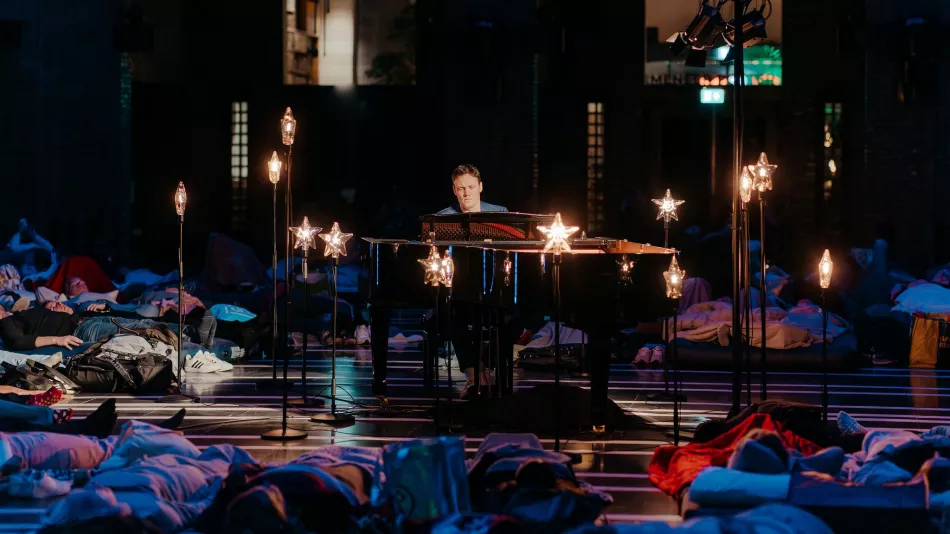painist, immersive, music
